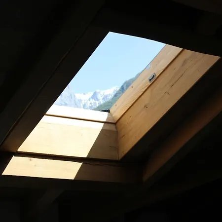 Feriehus La Casa Di Carla Mandello del Lario